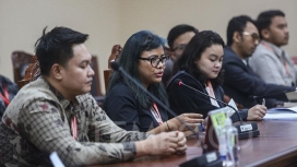 Akademisi CALS saat memaparkan temuan kejanggalan dalam draf UU APBN 2026 terkait alokasi dana pendidikan. (Foto: RSS)