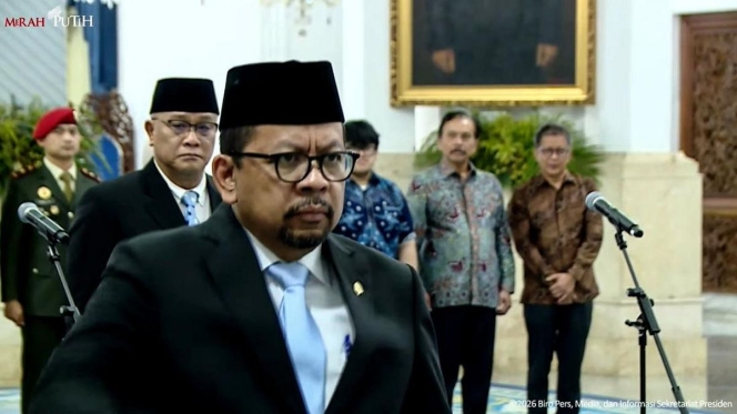 
 Kepala Bakom M. Qodari saat memberikan pernyataan terkait perlunya kesetaraan aturan antara media massa dan platform media sosial. (Foto: RSS)