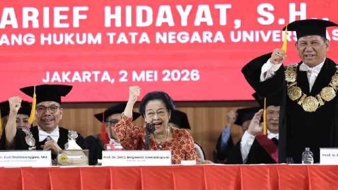 
 Megawati Soekarnoputri saat memberikan arahan mengenai pentingnya menjaga integritas lembaga negara dan peran akademisi dalam mengawal demokrasi di Indonesia. (Foto: RSS)