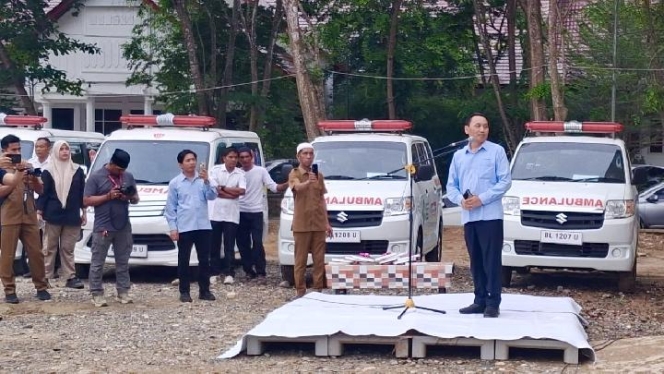 
 Kementerian Kesehatan menambah armada ambulans di Aceh Tamiang untuk memperkuat layanan darurat medis di Sumatra. (Foto: RSS)