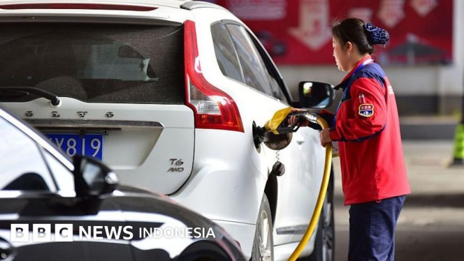 
 Kilang minyak di tengah ketegangan geopolitik antara Amerika Serikat dan Iran yang memicu lonjakan harga energi global. (Foto: RSS)