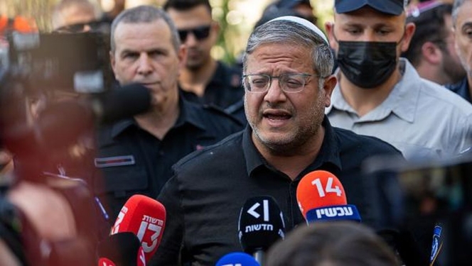 
 Menteri Keamanan Nasional Israel, Itamar Ben Gvir, saat merayakan ulang tahun dengan simbol tali gantungan yang memicu kontroversi global. (Foto: RSS)