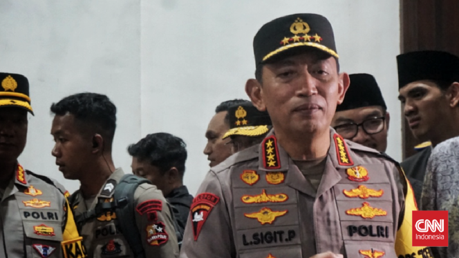 
 Kapolri Jenderal Listyo Sigit Prabowo saat memberikan pengarahan terkait peningkatan kinerja dan integritas jajaran Reskrim Polri dalam melayani masyarakat. (Foto: RSS)