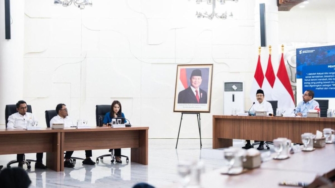 
 Menteri Sosial Gus Ipul saat memberikan keterangan terkait pengawasan ketat pengadaan logistik Sekolah Rakyat di Jakarta. (Foto: RSS)