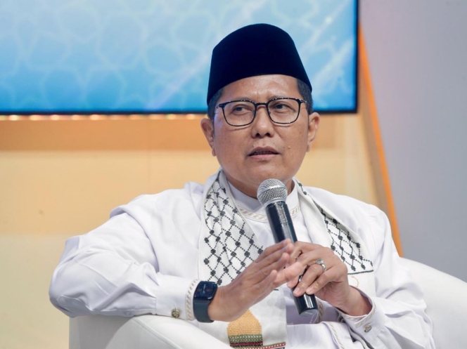 
 KH Muhammad Cholil Nafis kini resmi menjabat sebagai Komisaris Independen PT Bank Syariah Indonesia Tbk (BSI) untuk memperkuat aspek kepatuhan syariah. (Foto: RSS)
