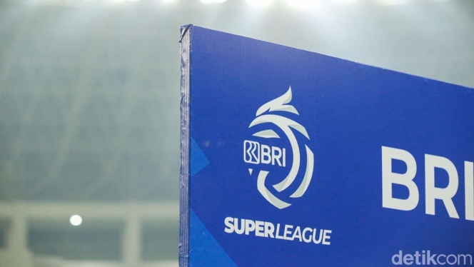 
 Para pemain Persija Jakarta merayakan kemenangan penting 2-0 atas Persijap Jepara di Stadion Gelora Bumi Kartini. (Foto: RSS)