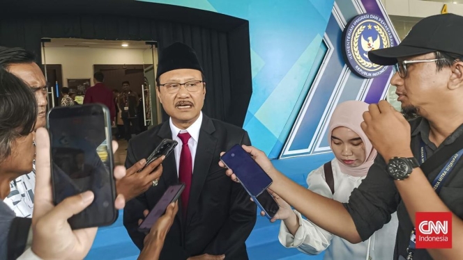 
 Menteri Sosial Saifullah Yusuf (Gus Ipul) berkoordinasi dengan KPK terkait pengawasan anggaran program bantuan sosial. (Foto: RSS)
