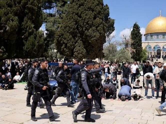 
 Situasi di kompleks Masjid Al-Aqsa yang kini terancam oleh seruan serbuan massal dari pejabat tinggi kabinet Israel. (Foto: RSS)