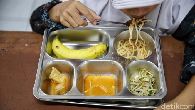 
 Presiden Prabowo Subianto saat memberikan arahan strategis mengenai pengawasan ketat program Makan Bergizi Gratis agar bebas dari praktik korupsi. (Foto: RSS)