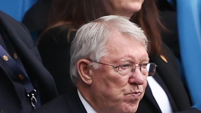 
 Sir Alex Ferguson saat menghadiri laga di Old Trafford sebelum dikabarkan mengalami penurunan kondisi kesehatan. (Foto: RSS)