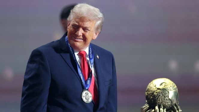 
 Donald Trump menyampaikan kritik terkait transparansi harga tiket ajang olahraga internasional di Amerika Serikat. (Foto: RSS)