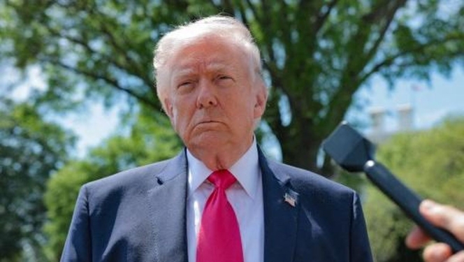 
 Presiden Donald Trump saat memberikan keterangan pers mengenai kesepakatan gencatan senjata antara Rusia dan Ukraina. (Foto: RSS)