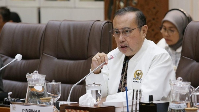 
 Wakil Ketua Komisi IX DPR RI Yahya Zaini memberikan sorotan tajam terkait urgensi pengetatan pintu masuk wilayah Indonesia untuk mencegah masuknya Hantavirus. (Foto: RSS)